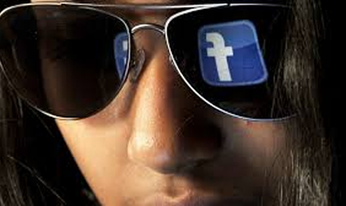 Facebook liên tục gặp scandal về bảo mật thông tin nhưng người dùng tỏ ra không mấy quan tâm.