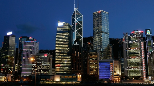Hong Kong đã soán ngôi Luanda trong danh sách của Mercer năm nay. Ảnh: Reuters